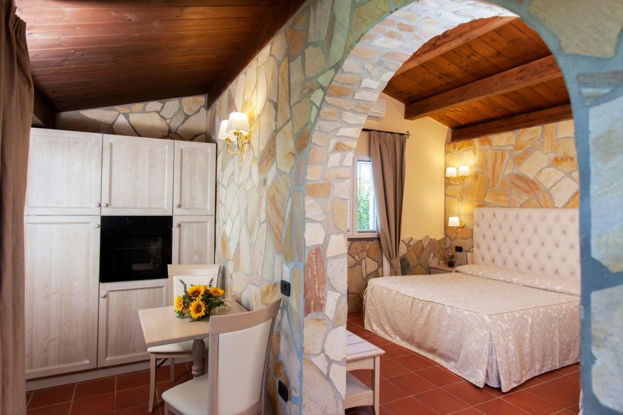 Fattoria Maremmana Aparthotel Marina di Grosseto Exterior photo