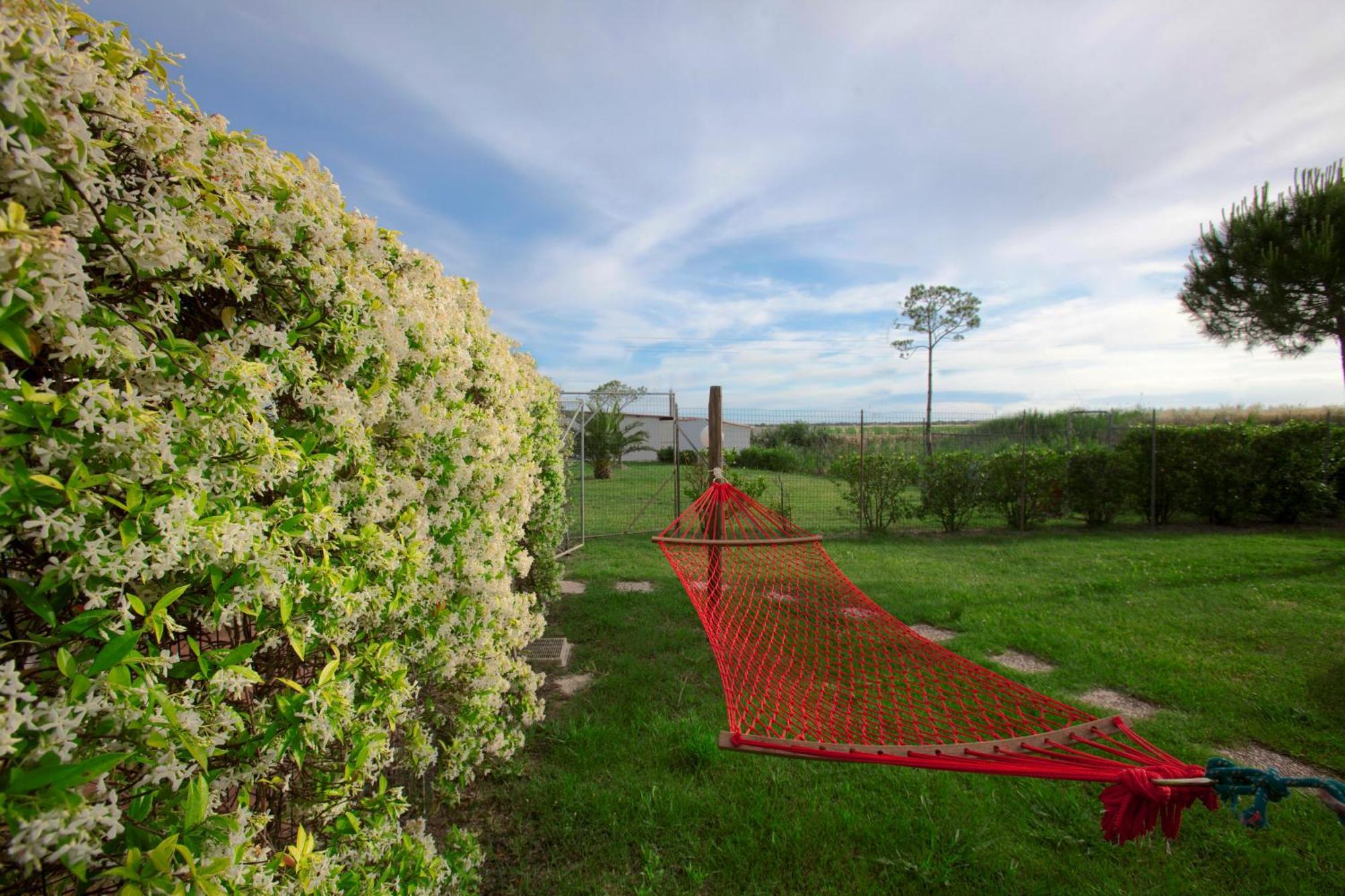 Fattoria Maremmana Aparthotel Marina di Grosseto Exterior photo