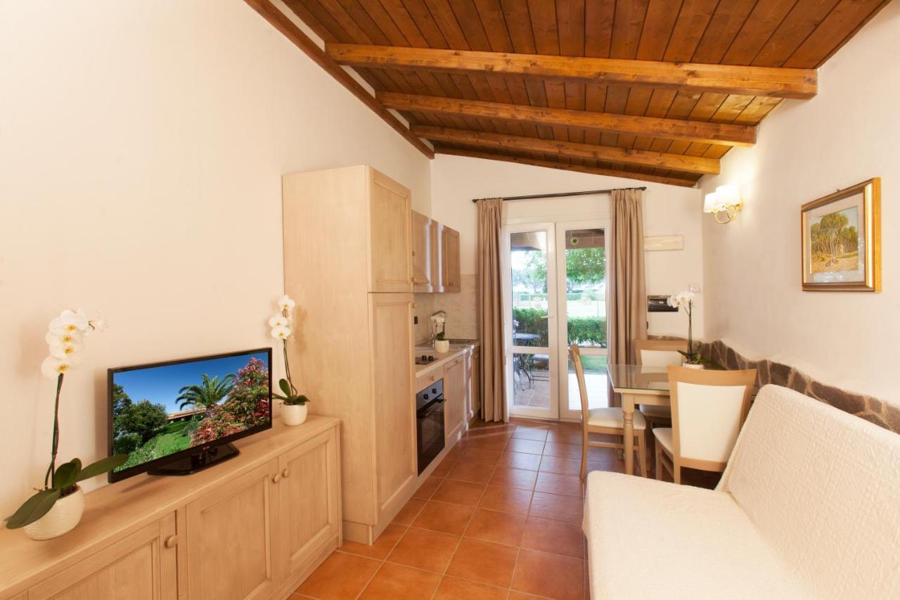 Fattoria Maremmana Aparthotel Marina di Grosseto Exterior photo