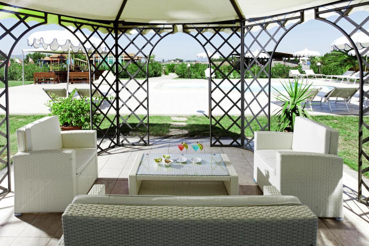 Fattoria Maremmana Aparthotel Marina di Grosseto Exterior photo