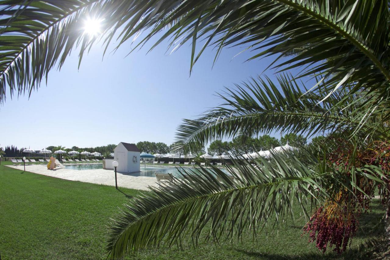 Fattoria Maremmana Aparthotel Marina di Grosseto Exterior photo